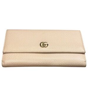 Women’s Gucci GG Marmont Continental Light Pink/Cream Wallet. Pre-Loved!